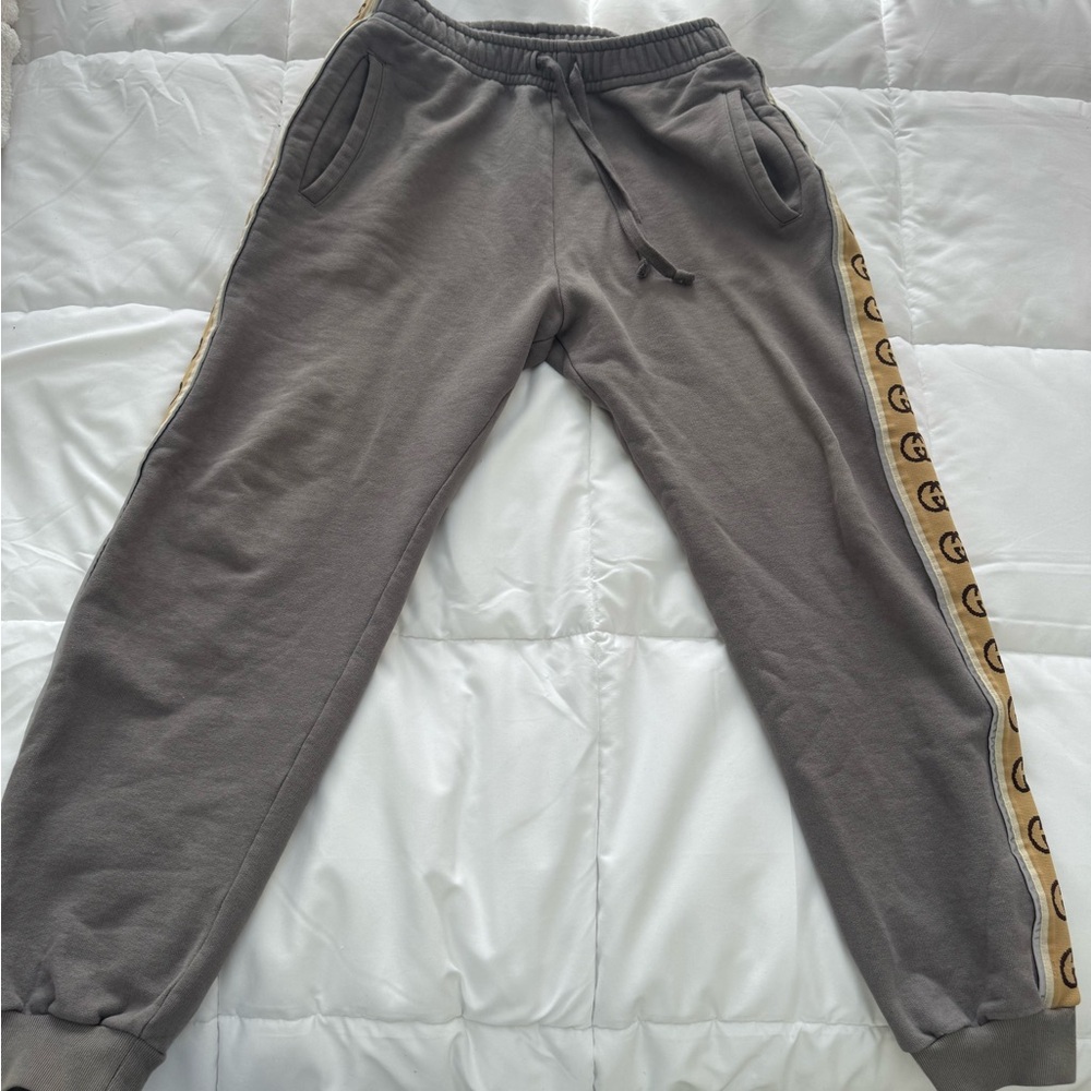 Gucci Gray Joggers with Gold Stripe - Picture 2 of 3